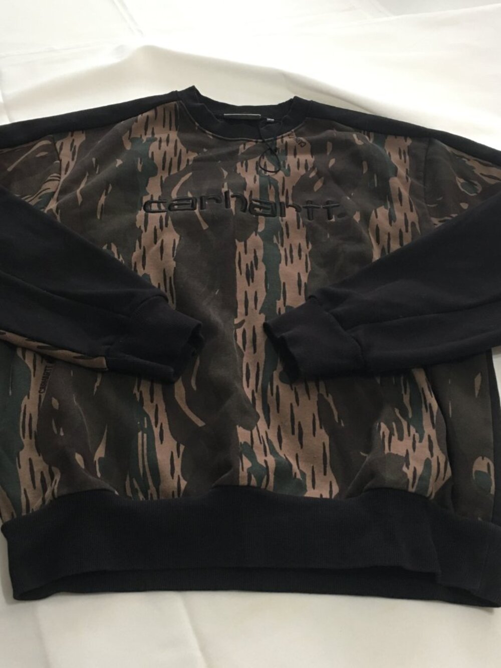 Carhartt WIP Sweatshirt Men's Medium Camo Crewneck